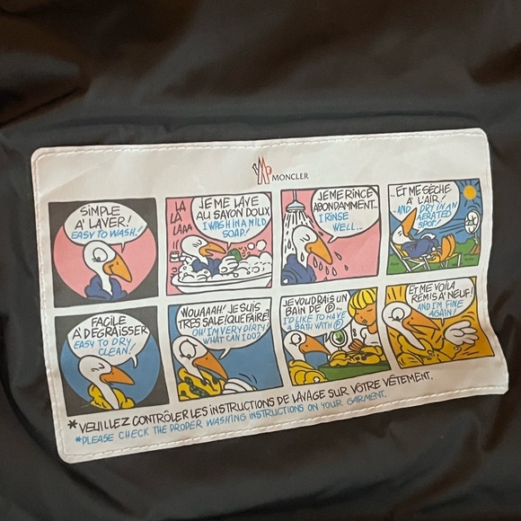 Moncler Vennal Ruffle water resistant puffer coat, Navy Blue Sz 4, gorgeous, NEW - Picture 5 of 9